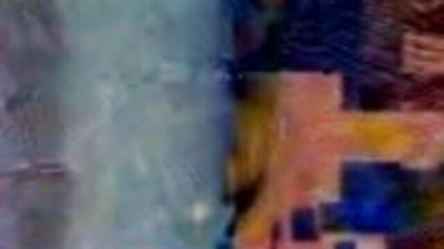 एक श्यामला लड़की एक डिक चूसा, और फिर एक गीला बिल्ली के साथ उस पर सेक्सी मूवी वीडियो इंग्लिश बैठ गया