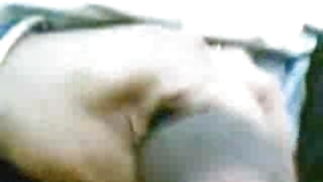 ब्लैक थ्री इंग्लिश में सेक्सी मूवी 827