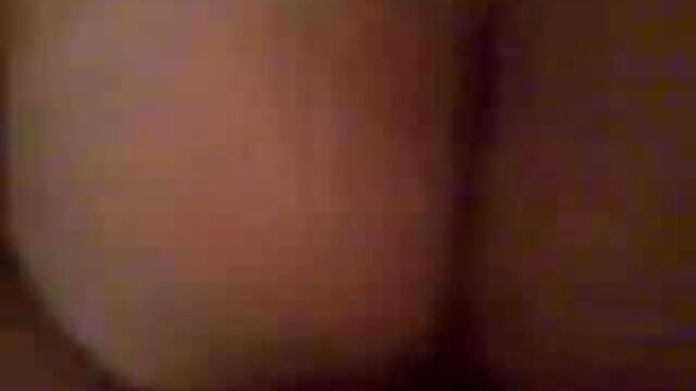 बहुत इंग्लिश में सेक्सी मूवी लचीली रूसी माँ बाथरूम में अपने प्रेमी को चोदती है