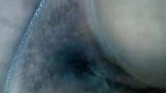 रूसी दोस्त ने एक सुंदर गधे के साथ एक इंग्लिश सेक्सी मूवी हिंदी में आकर्षक गोरा के गुदा को चाटा