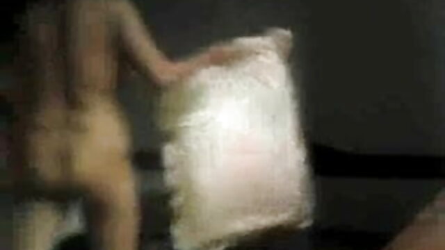 मेजर ने अपने अपार्टमेंट में एक आकर्षक सहपाठी की एक्स एक्स एक्स सेक्सी मूवी इंग्लिश में गांड में चुदाई की