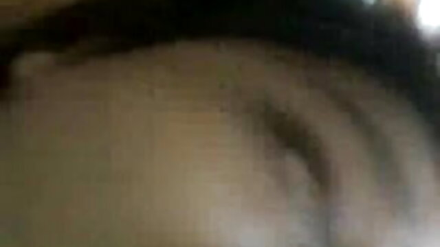 स्टॉकिंग्स में रेड इंडियन लड़की गुदा fisting का आनंद लेती है सेक्सी मूवी इंग्लिश वीडियो