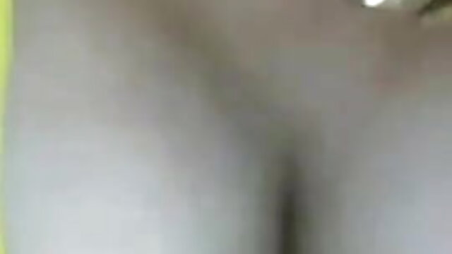 बिग डिक लड़के ने सोफे पर काले बालों इंग्लिश सेक्स वीडियो फुल मूवी वाले क्लाइंट को कैपिटल किया